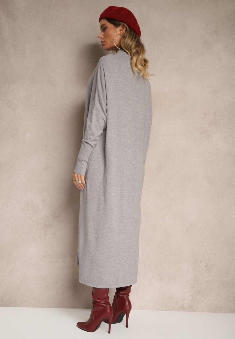 m&d fashion Rochie pulover croială dreaptă gri deschis din viscoză și guler înalt Rinnine