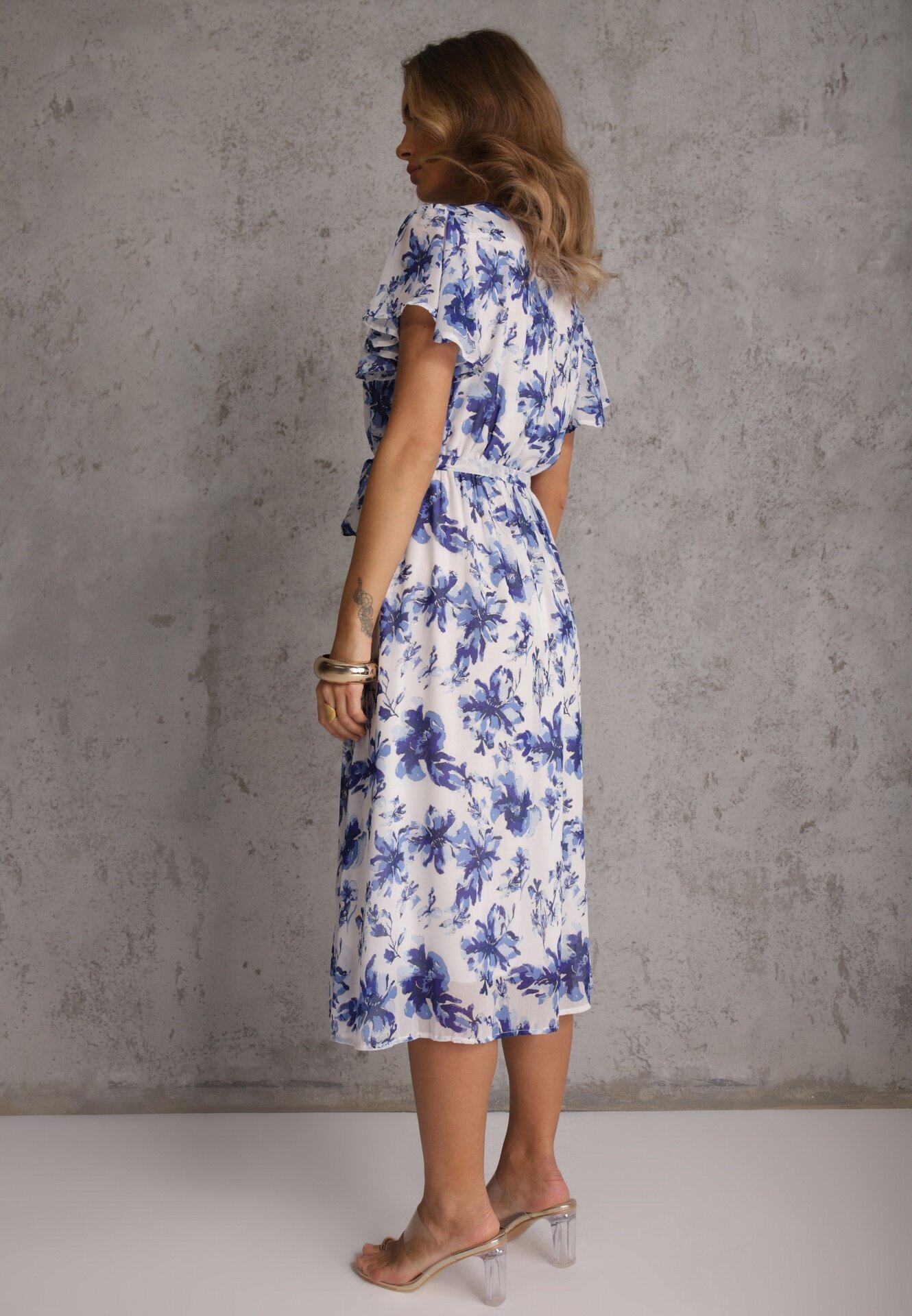 m&d fashion Rochie tip plic Albastră cu curea legată cu imprimeu floral cu sclipici Runewea