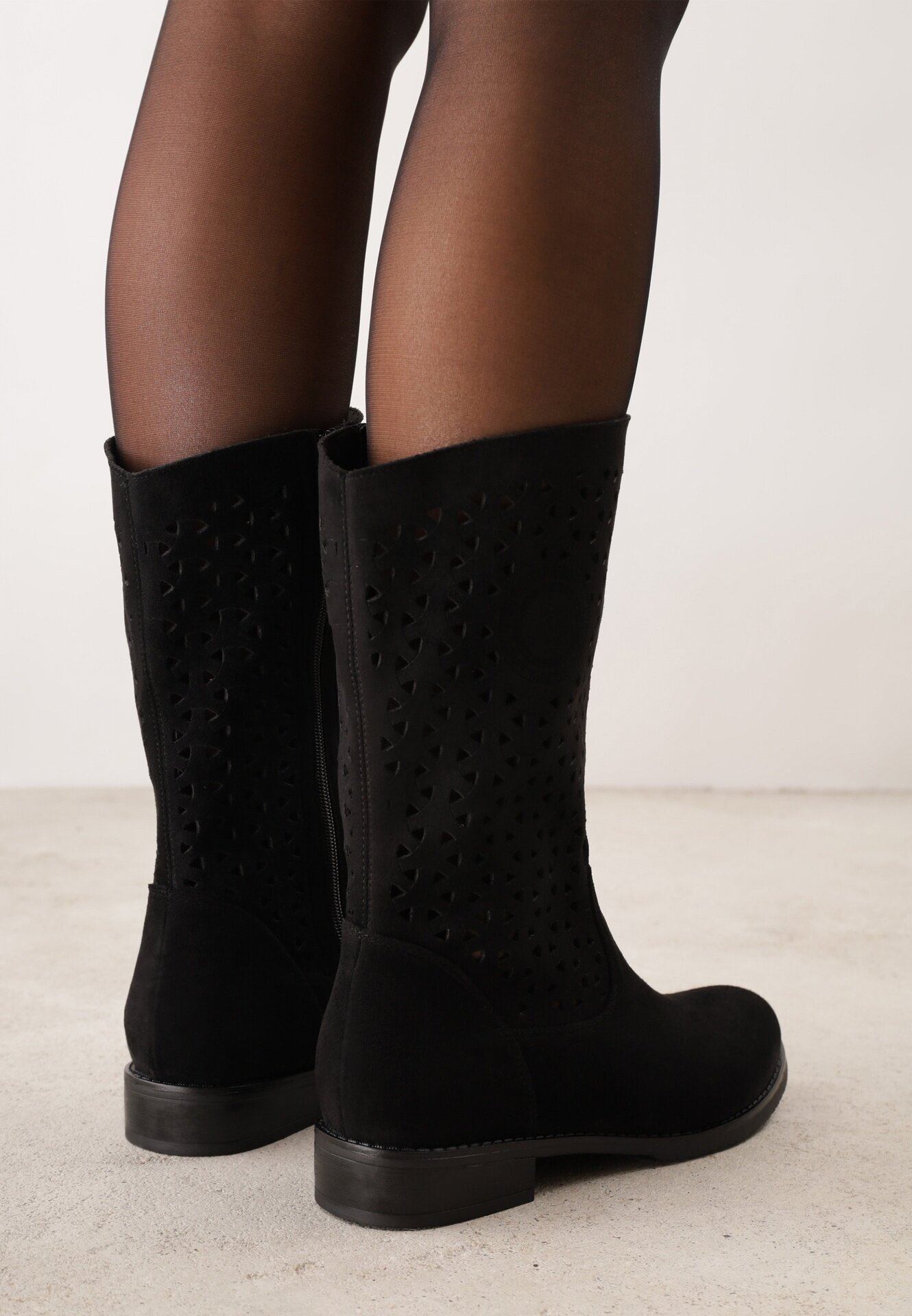 m.daszynski Botine Negre