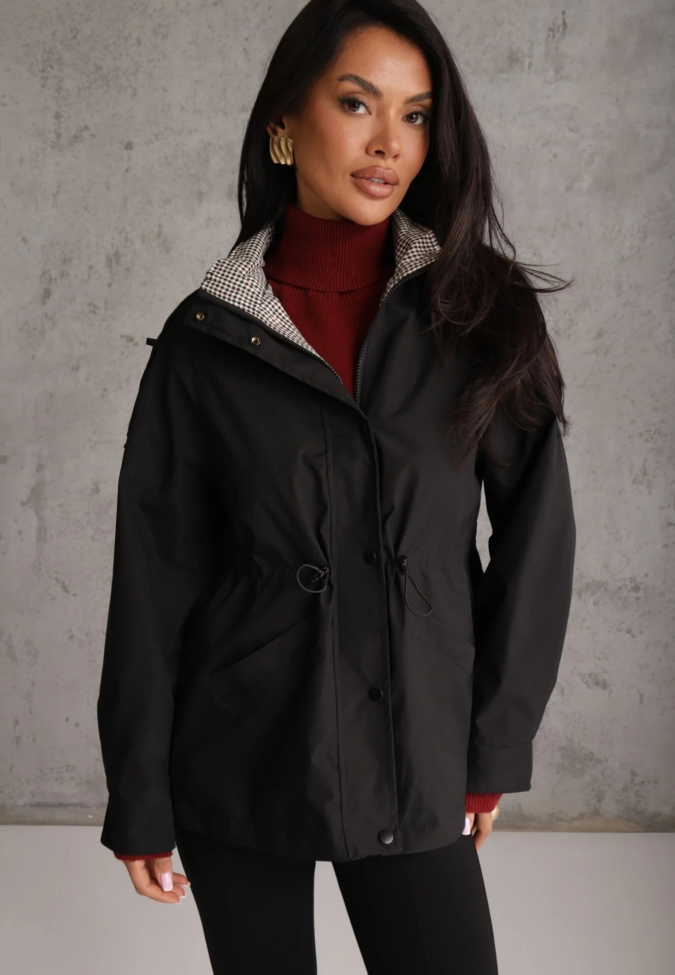 melya by melody Geacă Parka de tranziție cu glugă decorată cu model în carouri Isadorina Neagră