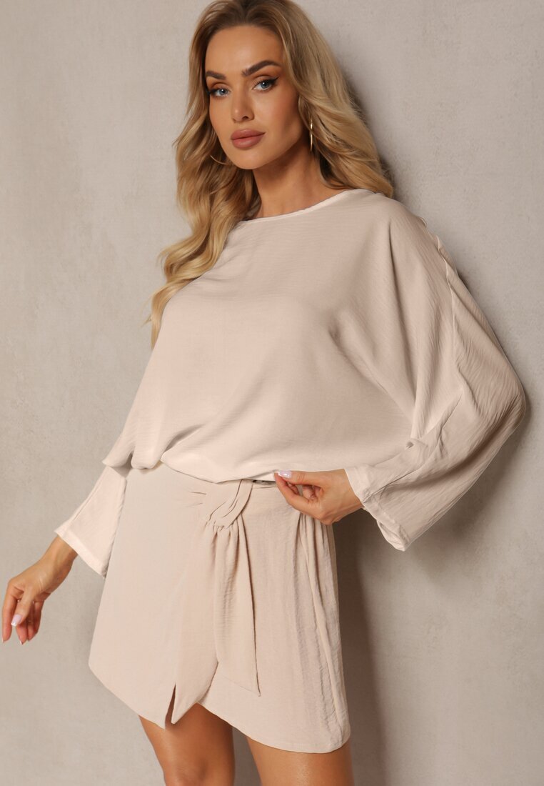 melya by melody Pantaloni scurți bej cu elastic în talie și lampase cu volan cu finisaj asimetric Laventa
