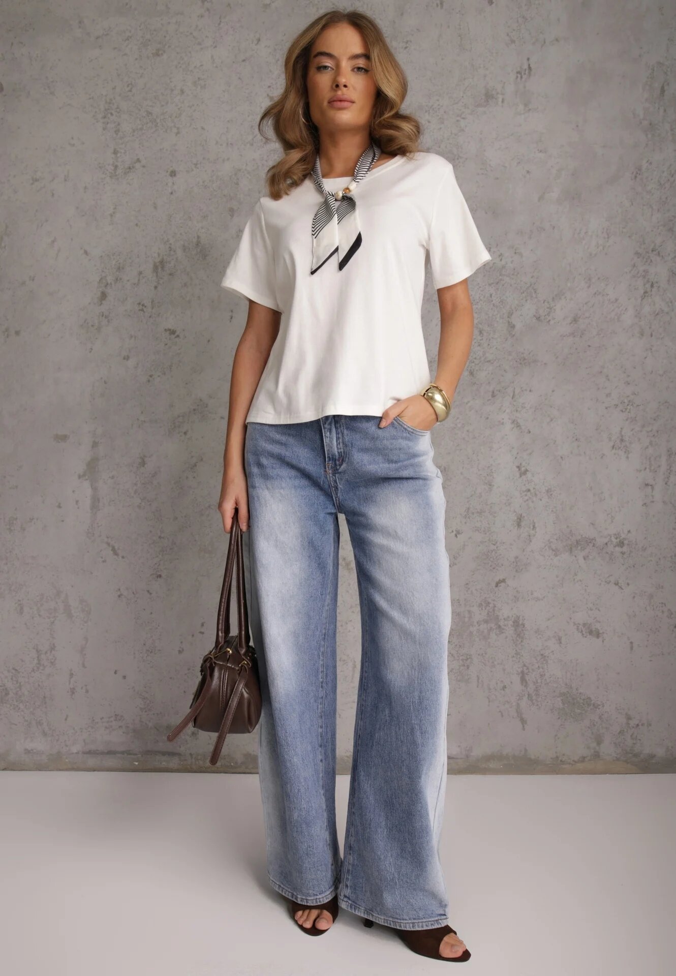 melya by melody Tricou Alb de bumbac Hillswor Decorat cu o eșarfă
