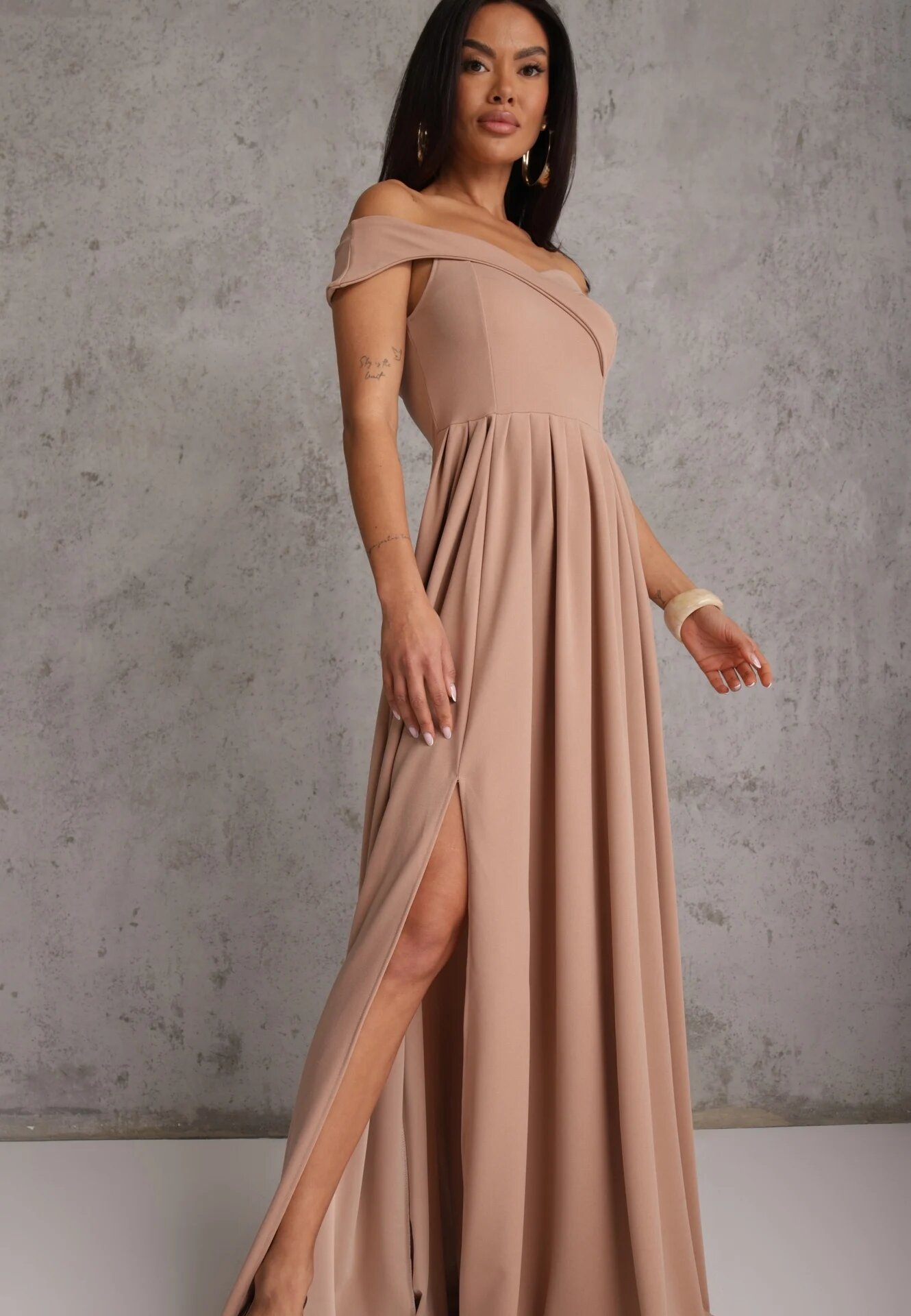 messaya Rochie Bej închis Elegantă Lungă Spaniolă cu șliț la tiv Idelia