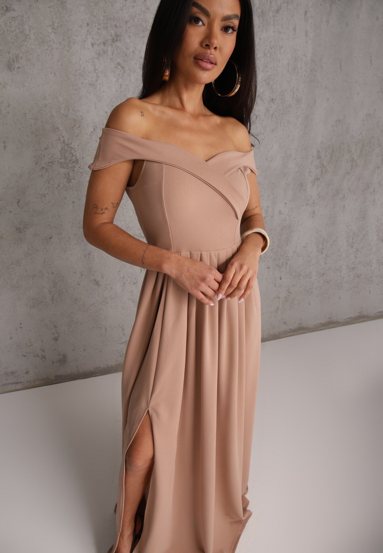 messaya Rochie Bej închis Elegantă Lungă Spaniolă cu șliț la tiv Idelia