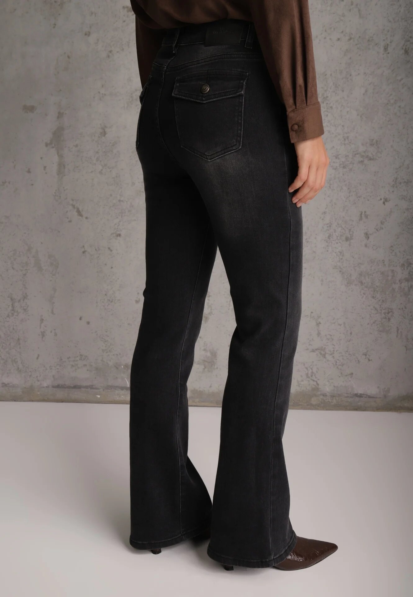 milas91 Blugi Flare High Waist bogat în bumbac cu buzunare cu clapetă la spate Anattisa Negri