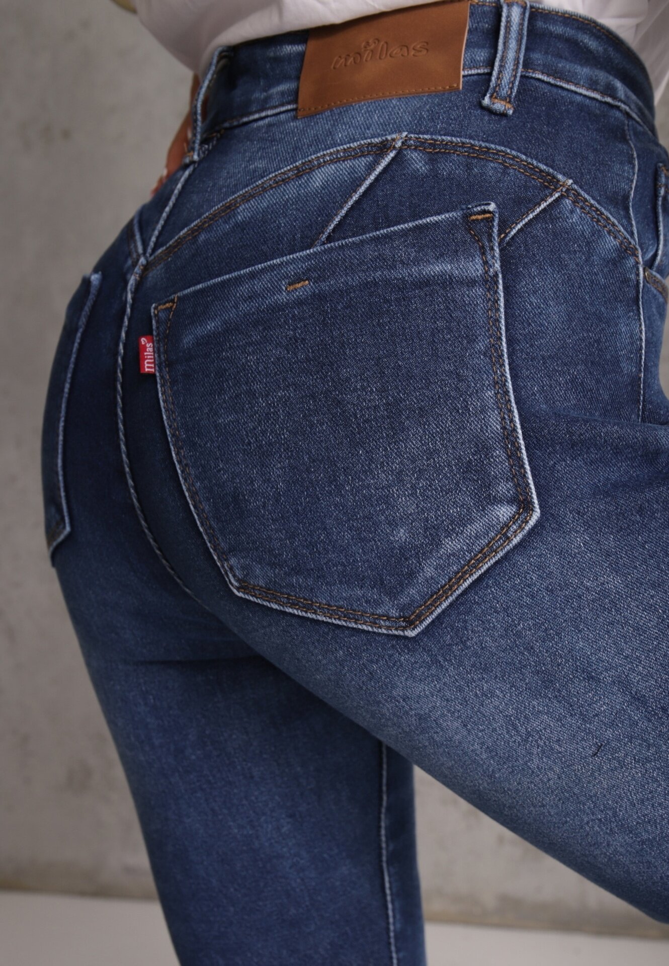 milas91 Blugi modelatori din bumbac Skinny/Slim cu efect Push-Up Orifia Albaștri