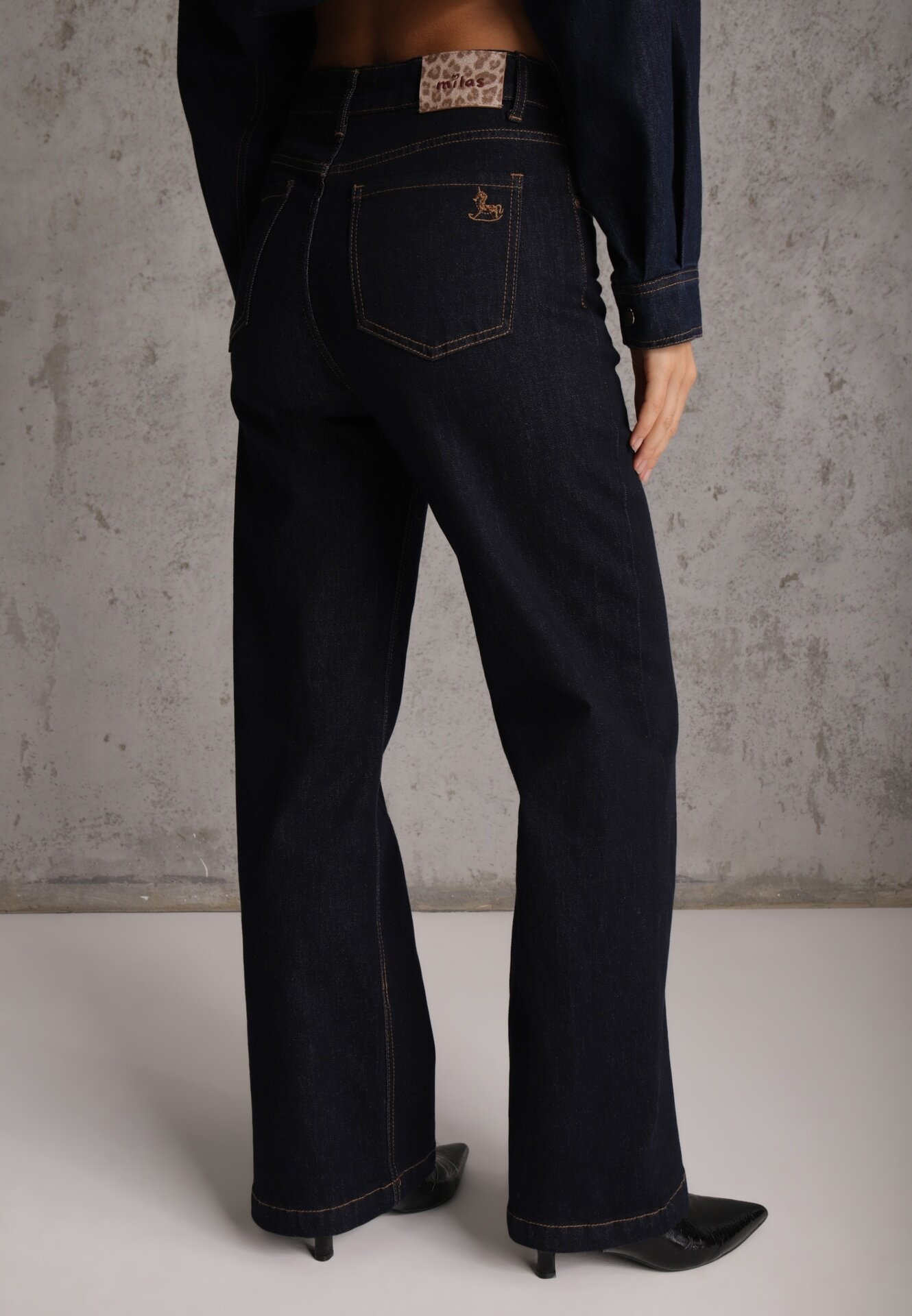 milas91 Blugi Straight Leg Standard Waist Bogate w Bawełnę Giovantta Bleumarin