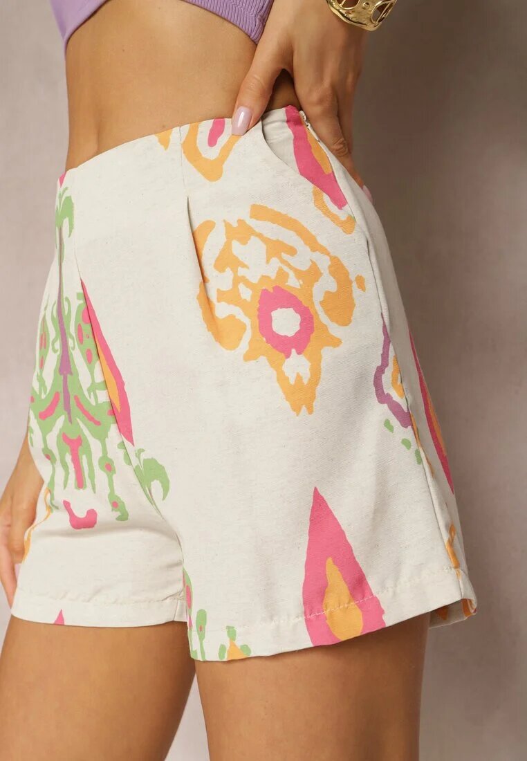 miss poem Pantaloni scurți Bej cu Talie Înaltă Decorați cu Model Etnic Colorat Anovira