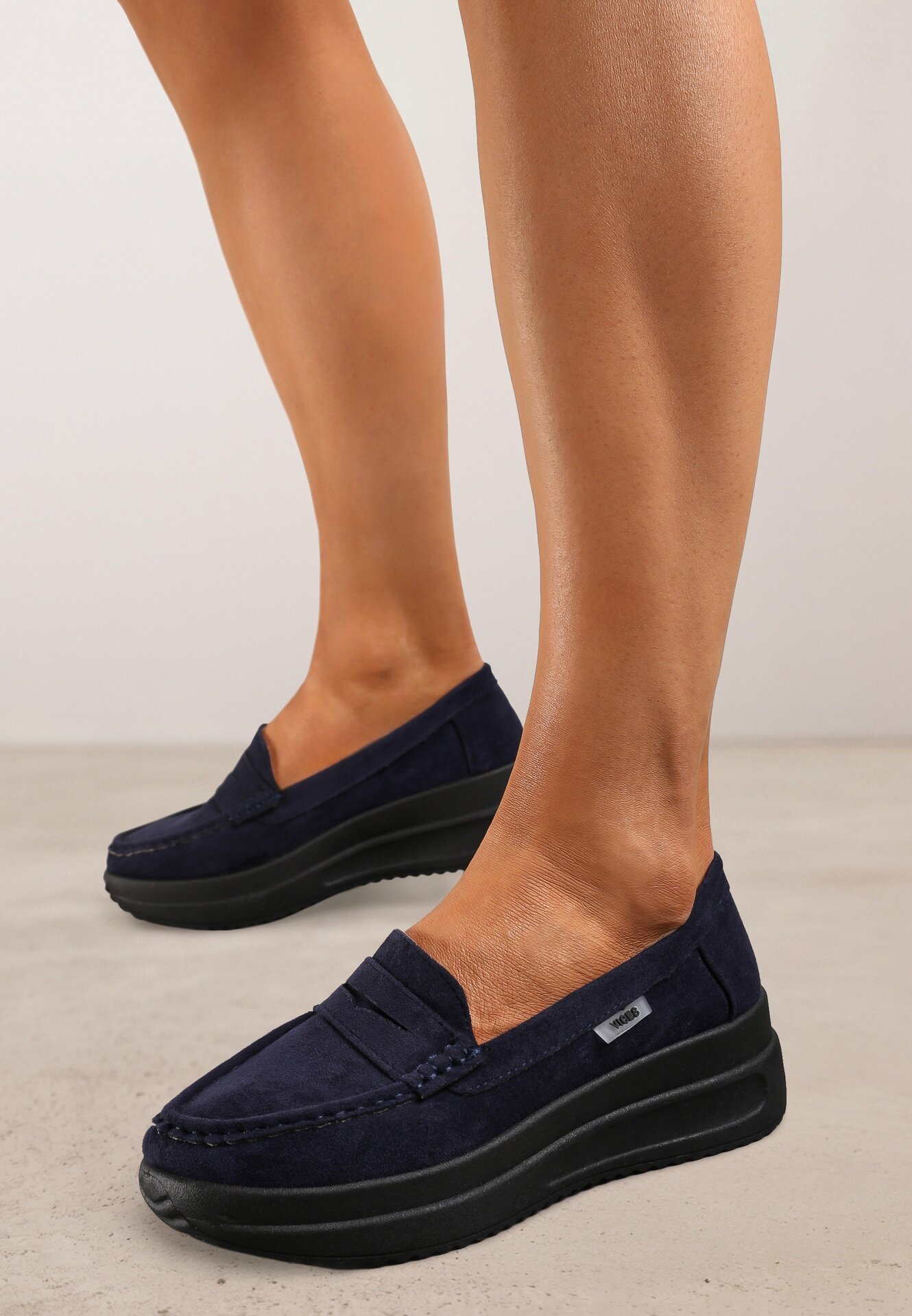  Mocasini Bleumarin din eco-piele întoarsă pe platformă decorați cu o baretă Adrancia