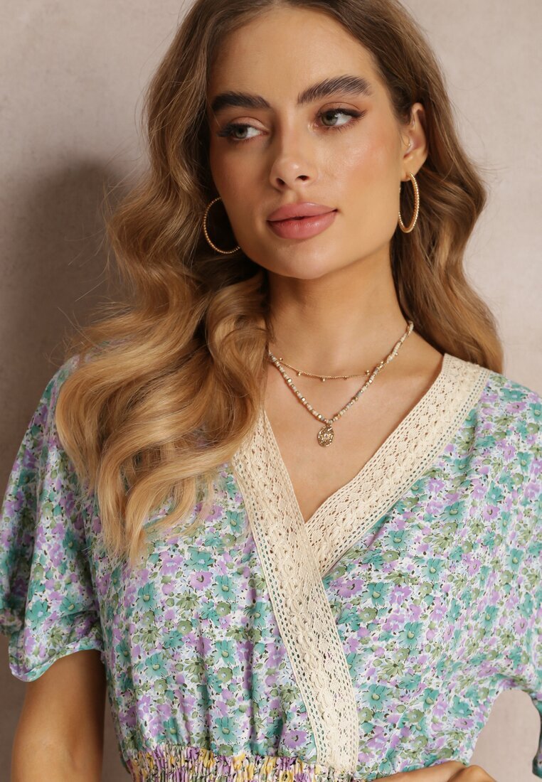 moni&co Rochie tip plic Maxi Albastru-Mentă cu bandă elastică încrețită în talie și bandă din dantelă Marea