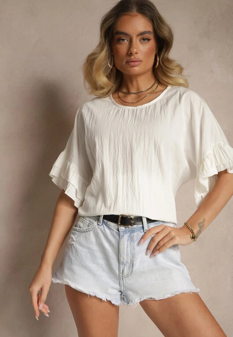 new collection Bluză Albă din Viscoză cu croială liliac decorată cu volane Ranova
