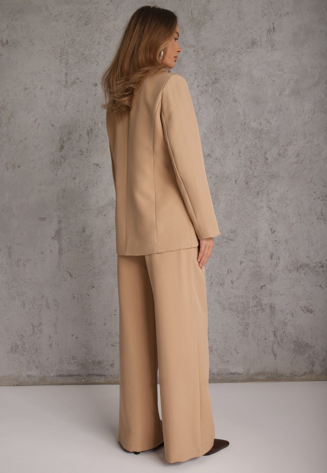 new collection Costum Maro deschis Pantaloni și Sacou cu Umeri Intăriți Sonavienna