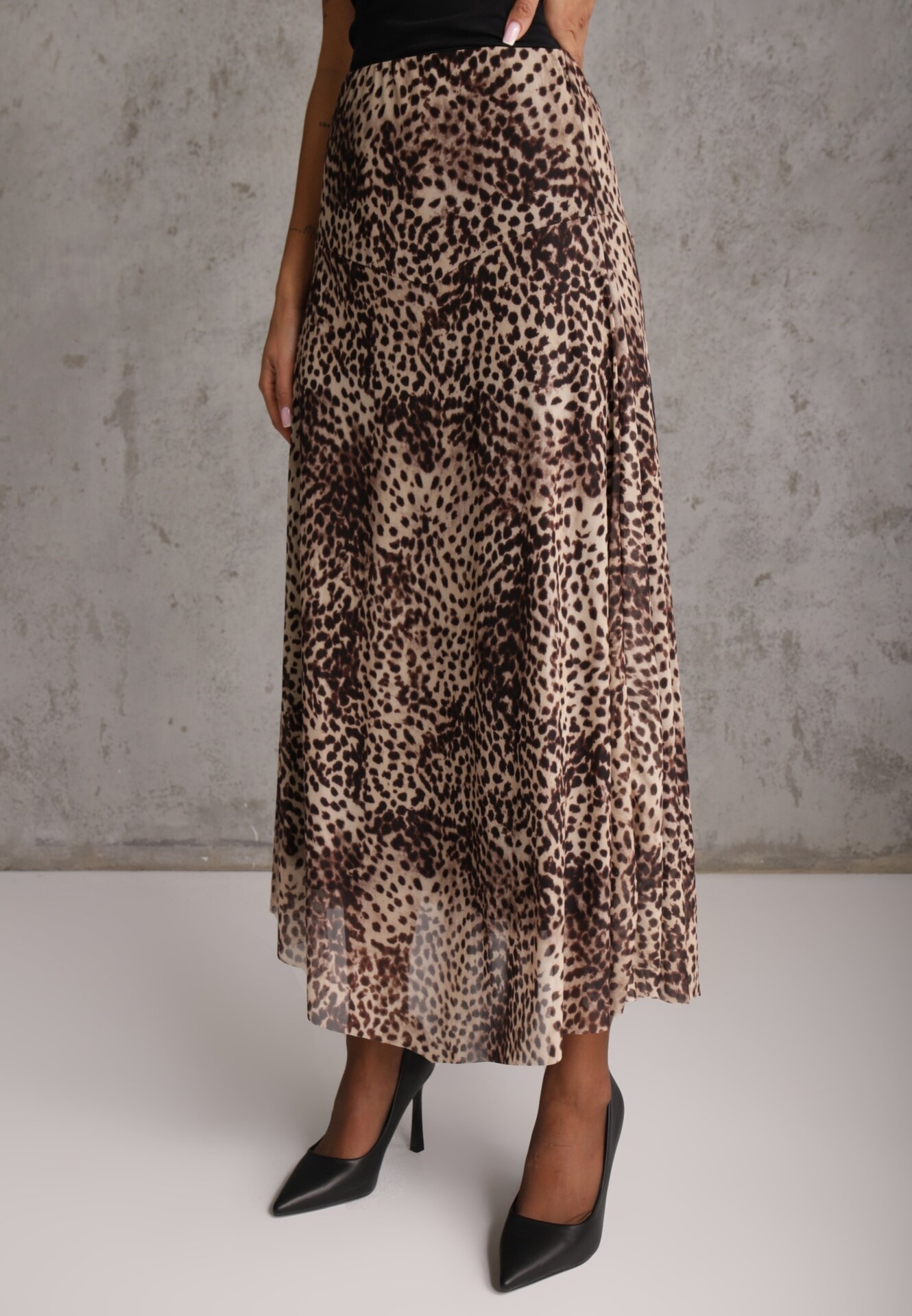 new collection Fustă neregulată cu imprimeu leopard din șifon de vâscoză Ceritellia Bej