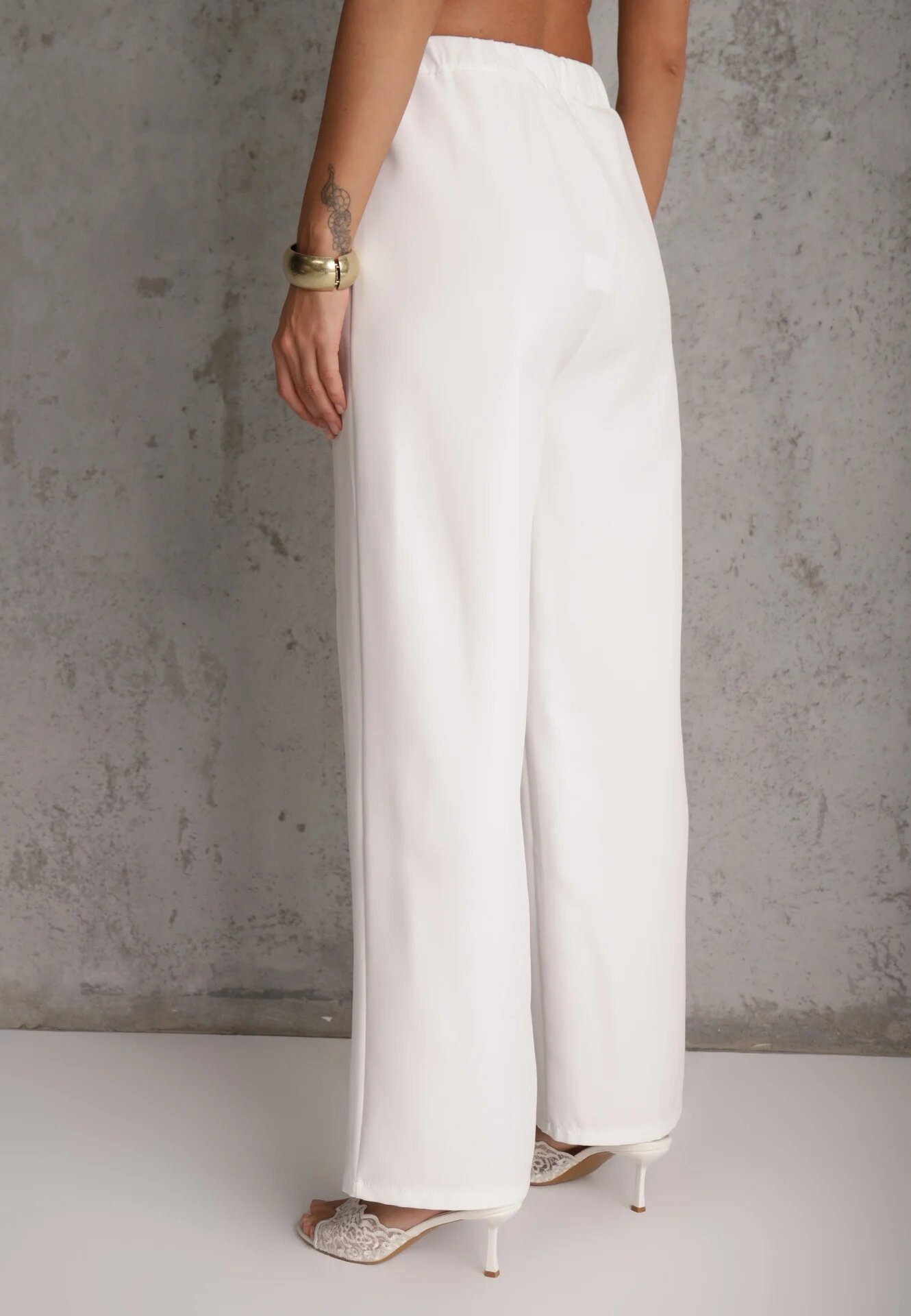 new collection Pantaloni albi largi în stil elegant Hanessame