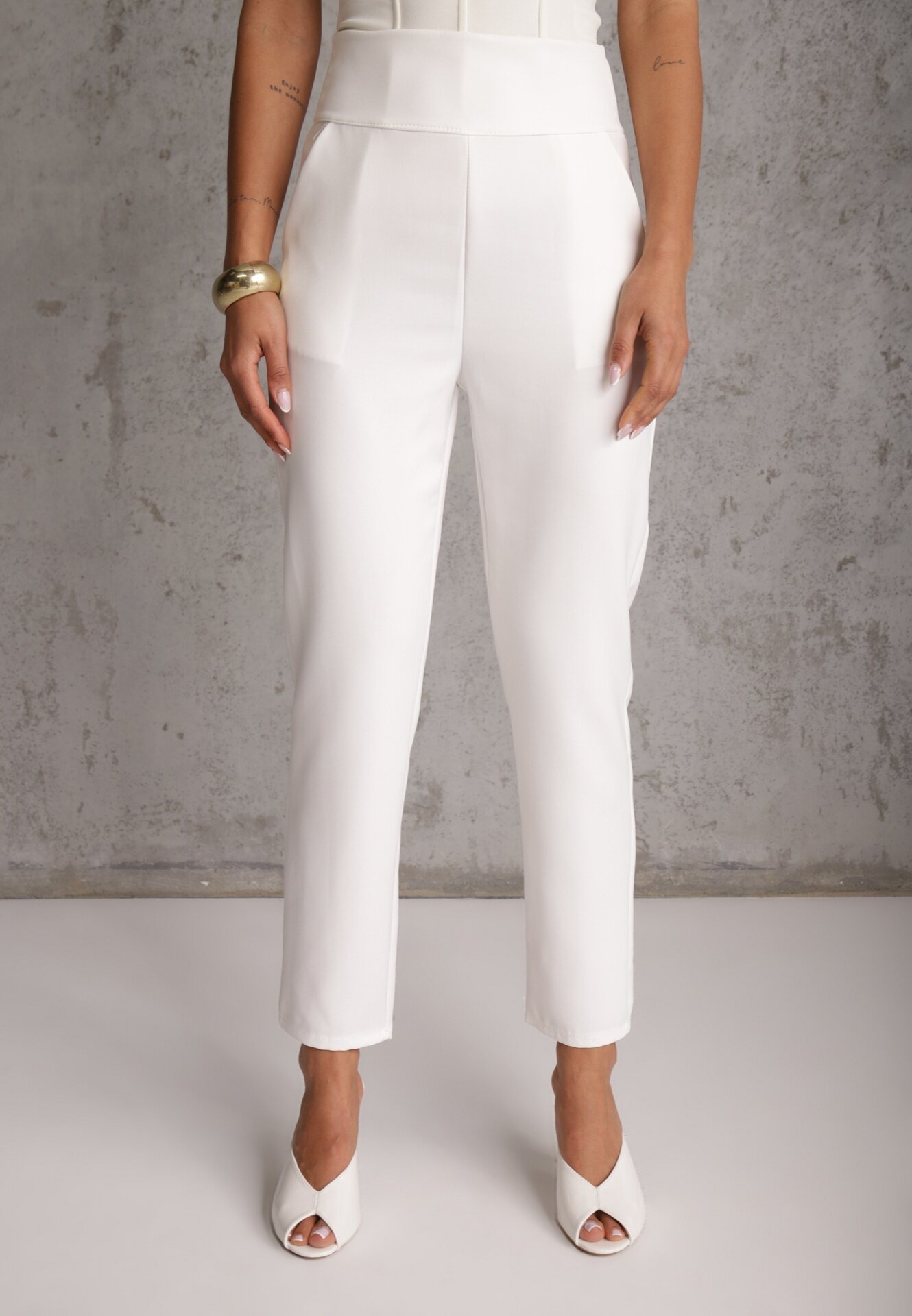 new collection Pantaloni Albi Textili Regular Pivolia