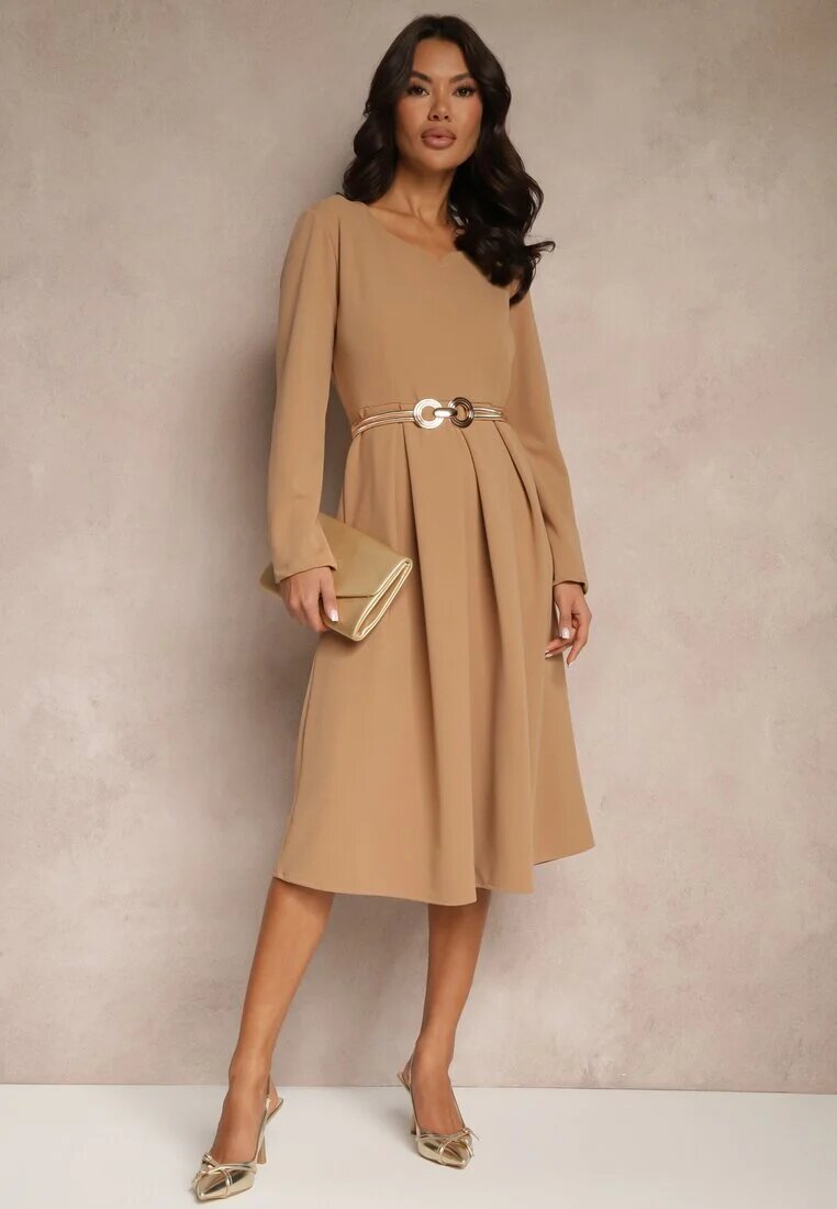 new collection Rochie Bej cu croială evazată cu decolteu triunghiular Temivara