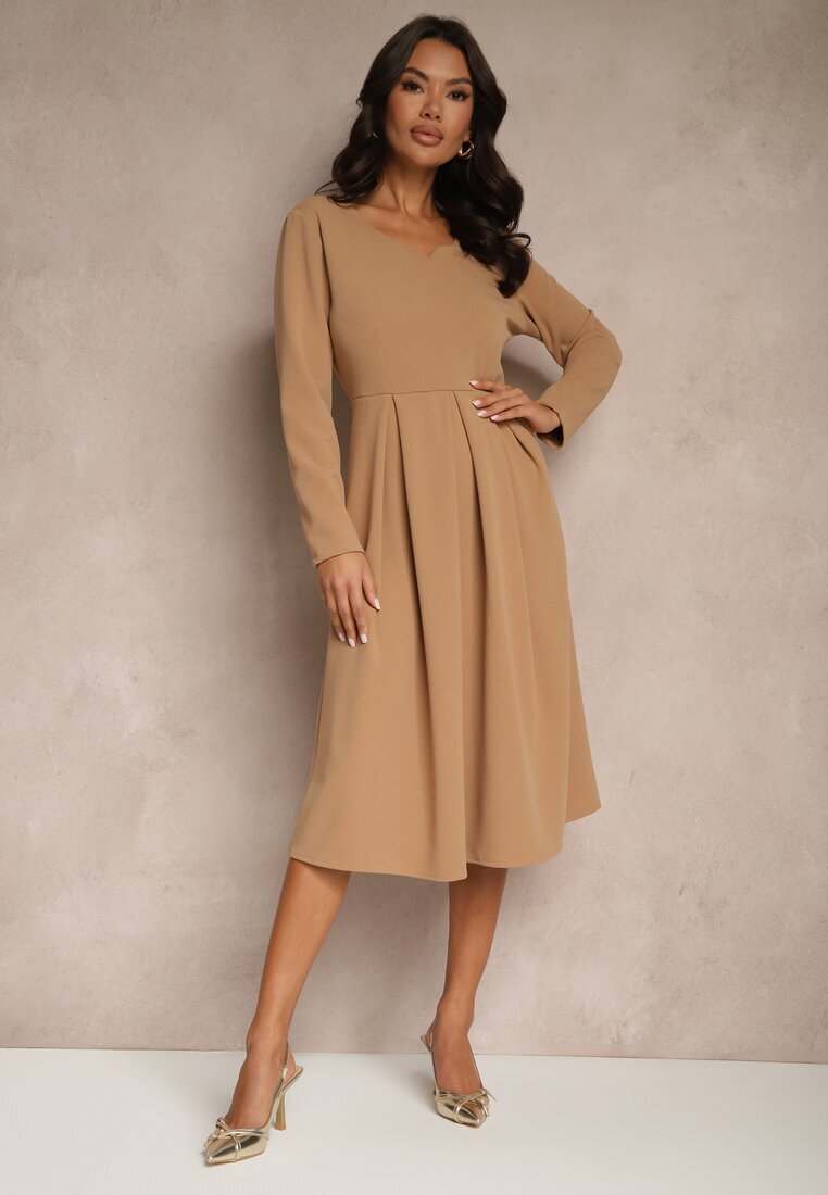 new collection Rochie Bej cu croială evazată cu decolteu triunghiular Temivara