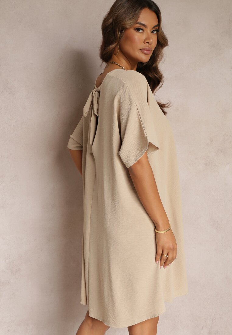 new collection Rochie Bej cu croială liliac cu legătură decorativă la spate Cylean