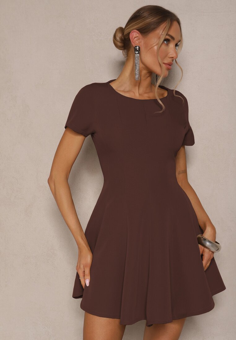 new collection Rochie Maro cu Croială Evazată cu Mânecă Scurtă Decorată cu Cusături Mepiza
