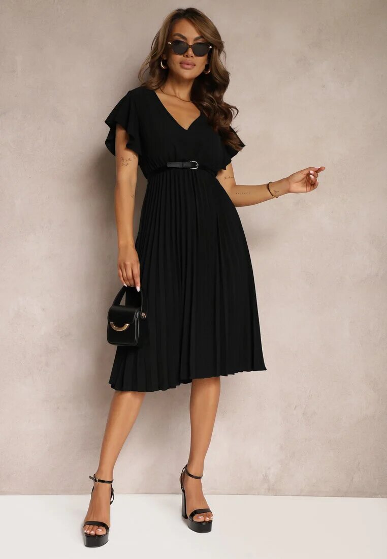 new collection Rochie Neagră Evazată cu Pliuri și Decolteu în V Rissari