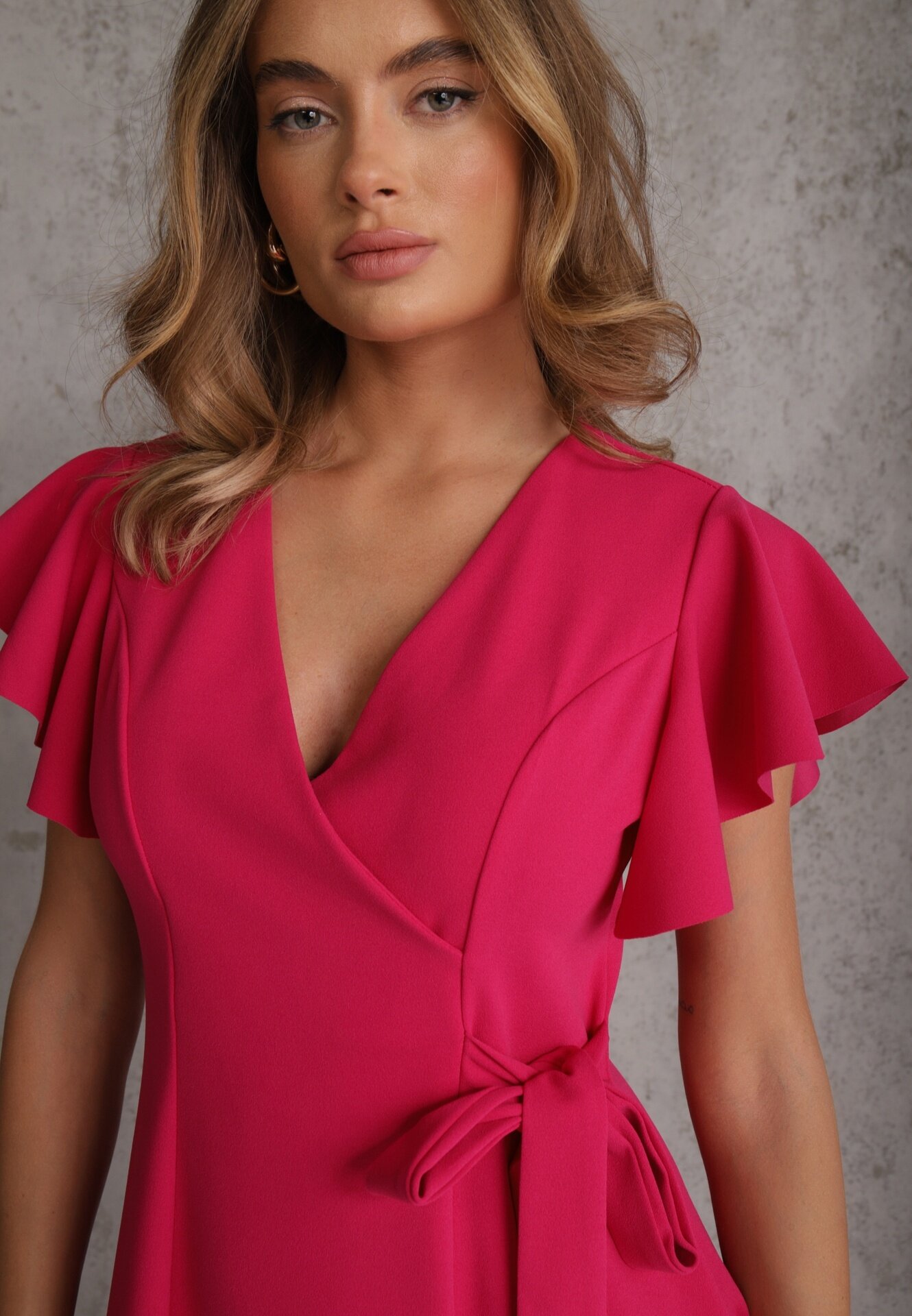 new collection Rochie petrecută Fucsia cu poale evazate și legătură decorativă Dannola