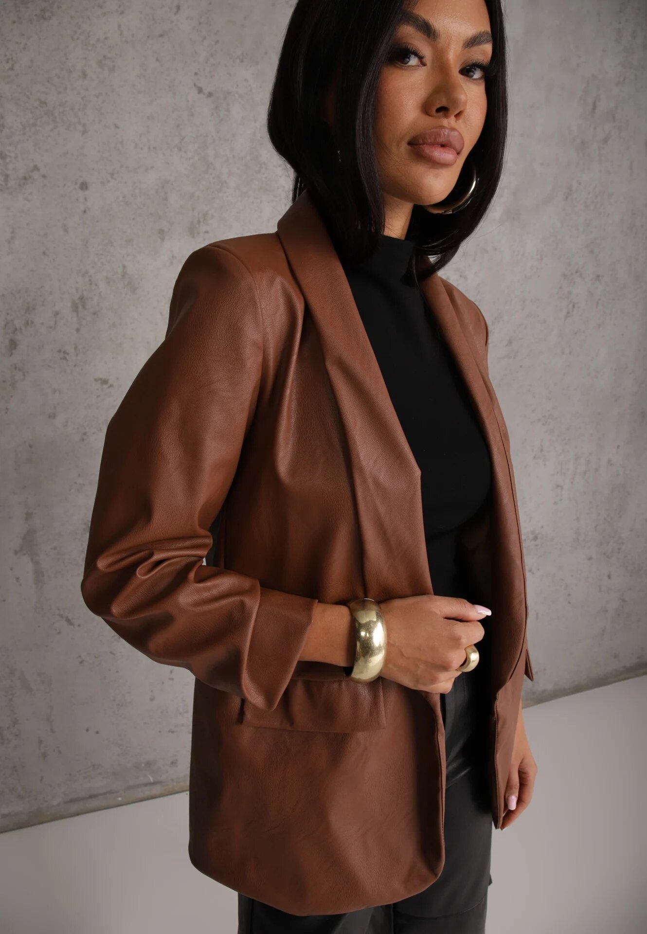 new collection Sacou Brun din Imitație de Piele Deschis cu Mânecă Înrcrețită Libe