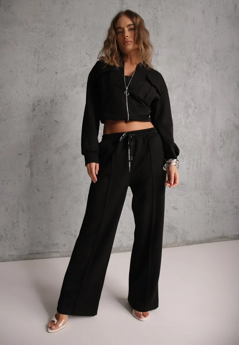 new collection Set de Trening Negru din Bumbac Bluză cu Fermoar și Pantaloni Teviora