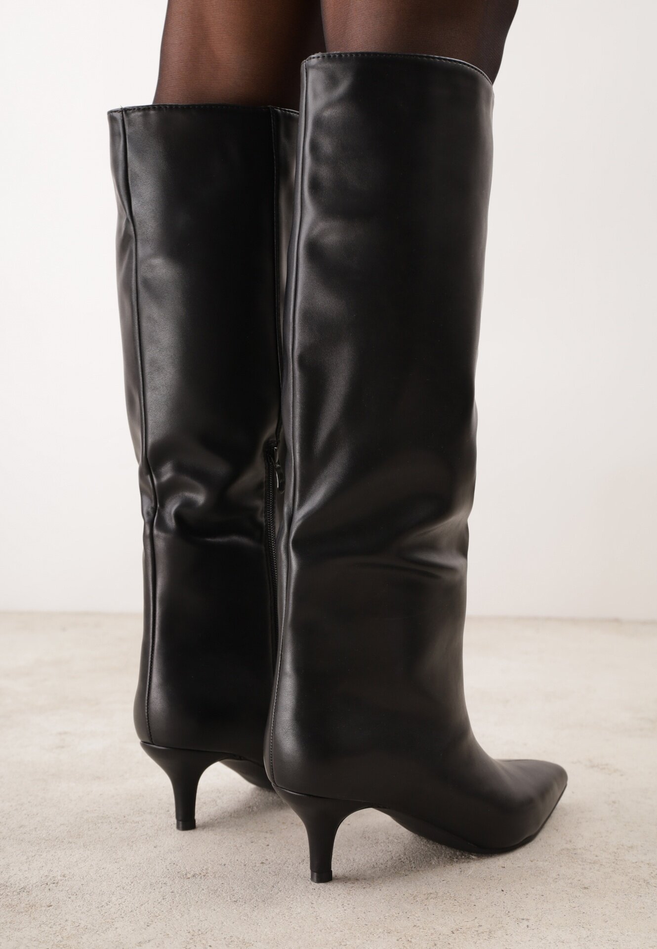 orena paris Cizme cu toc stiletto tip kitten cu carâmb larg Golla Negre