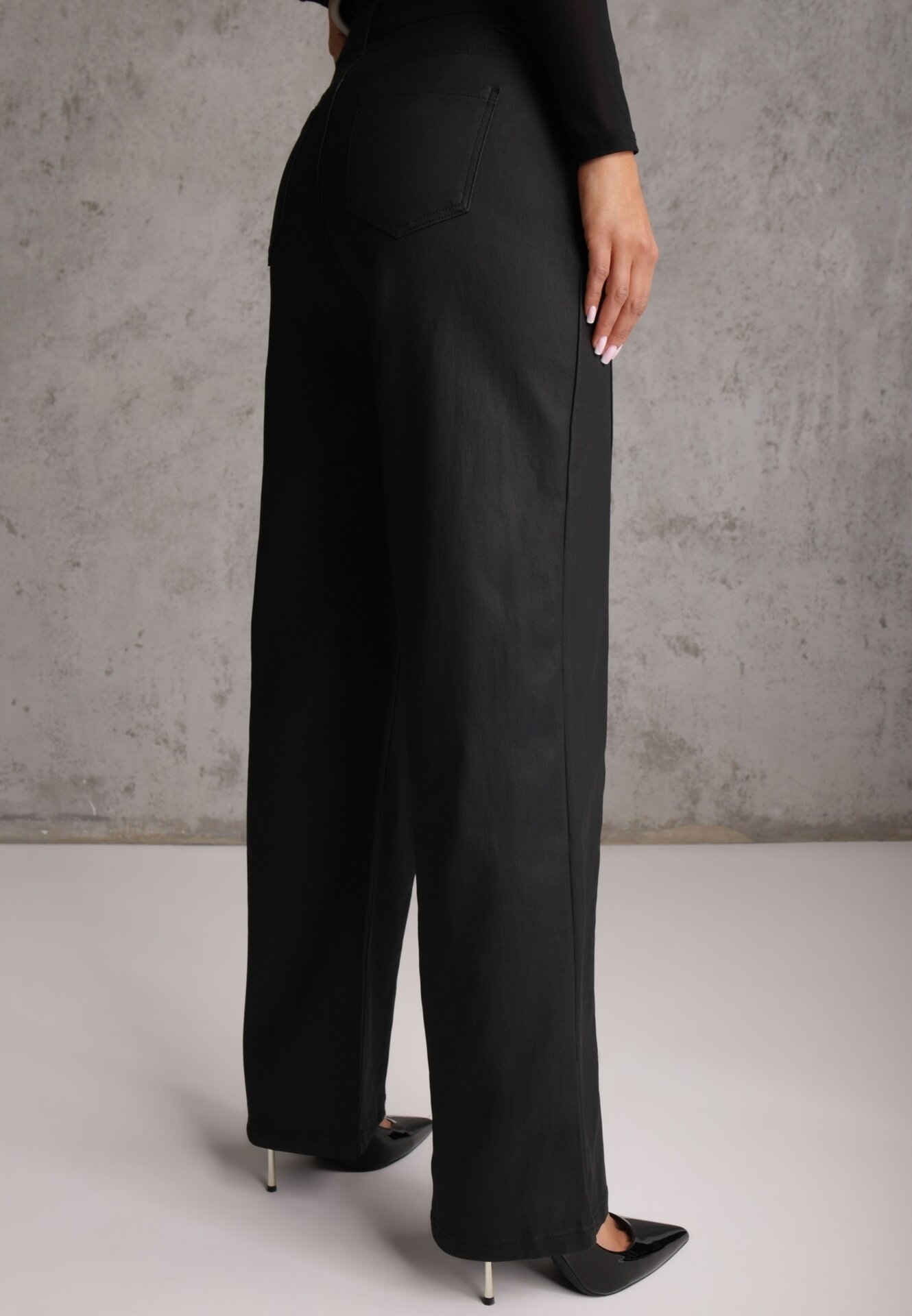  Pantaloni cerati croi drept Pirette Negri