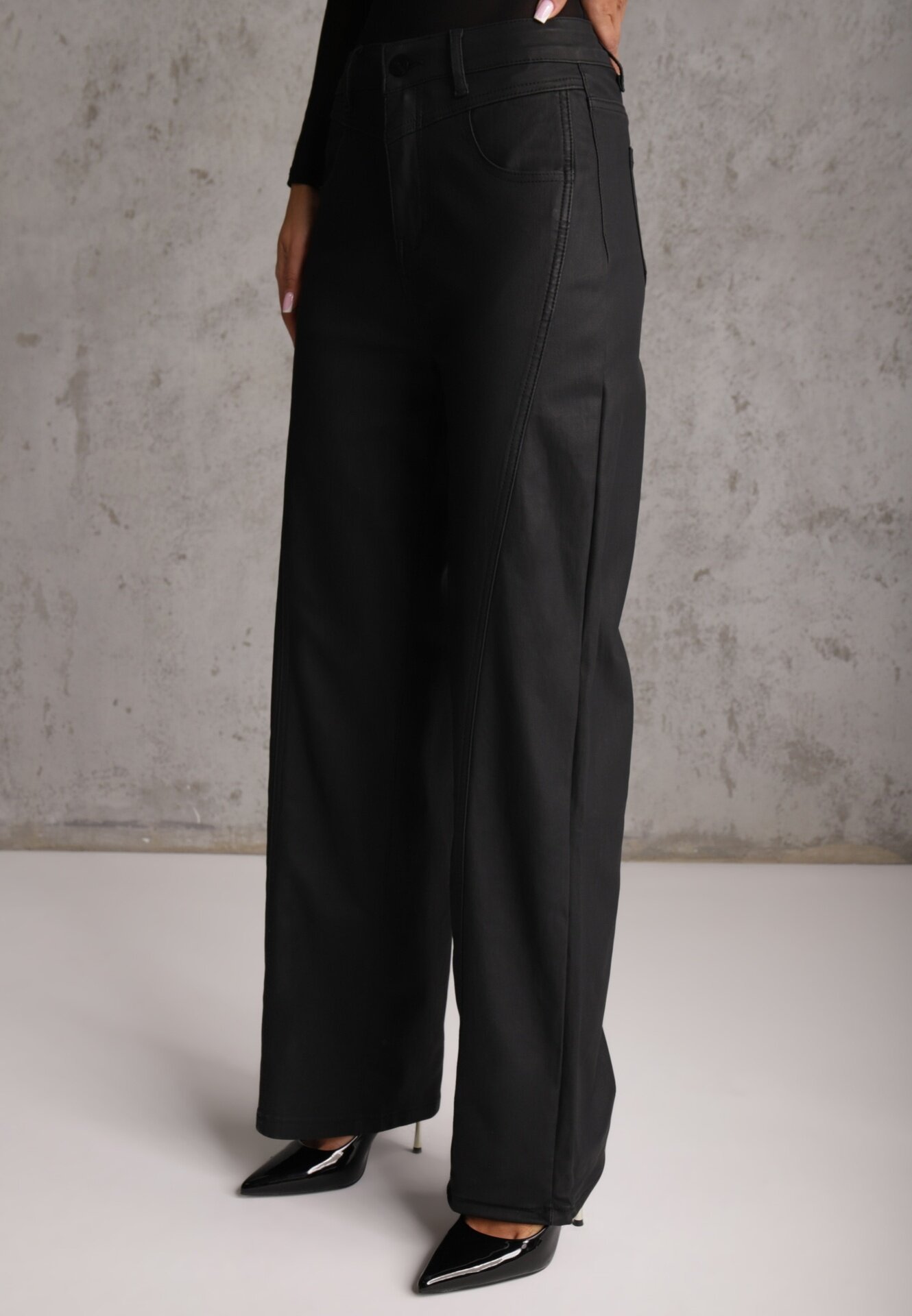  Pantaloni cerati croi drept Pirette Negri