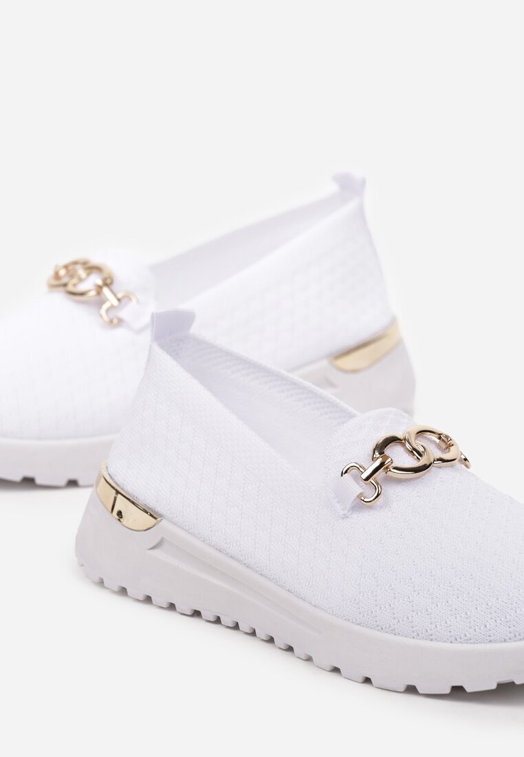  Pantofi Albi slip-on în stil teniși decorați cu cataramă Wiatalia