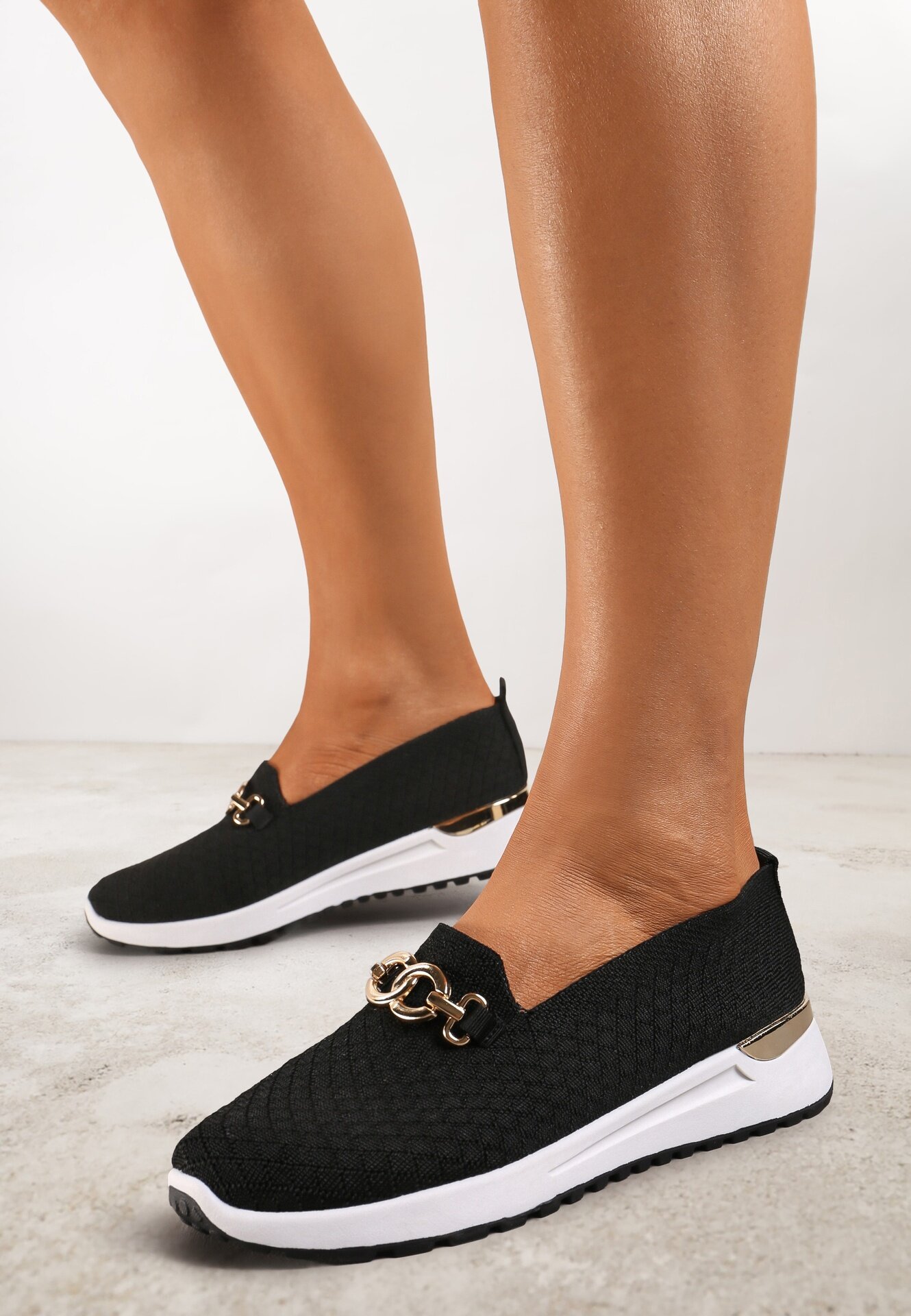  Pantofi slip-on Negri în stil de adidași Ozdobiți cu cataramă Wiatalia