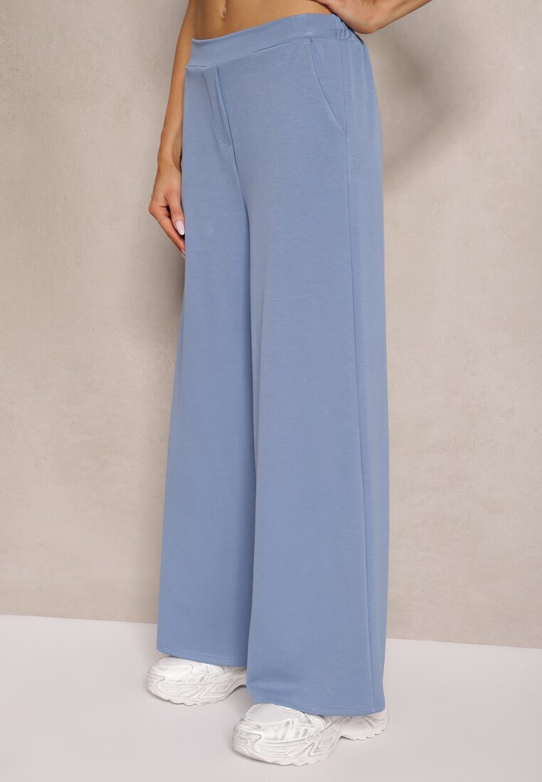 pretty Set de Trening Albastru din Vâscoză Pantaloni cu Croială Largă și Bluză cu Broșă Redaella