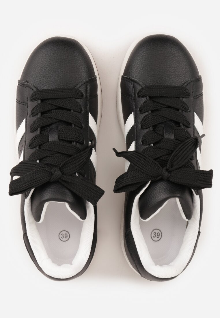renda Sneakers Negri în Stil de Adidași Iconici cu Benzi Decorative Marazea