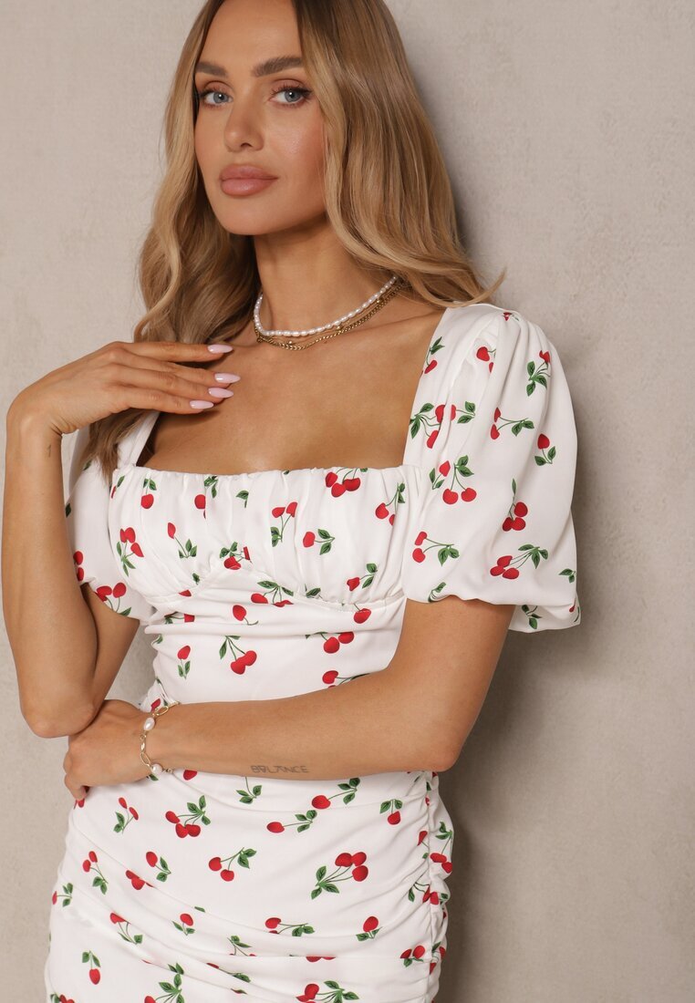 retro & icone Rochie Albă Decorată cu Imprimeu de Cireșe și Încrețituri Halethra