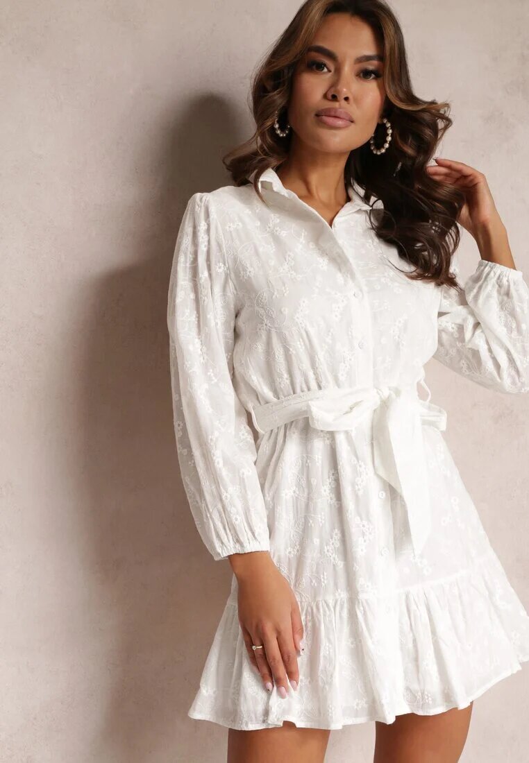 retro & icone Rochie Albă din țesătură brodată de bumbac legată în talie Roselia