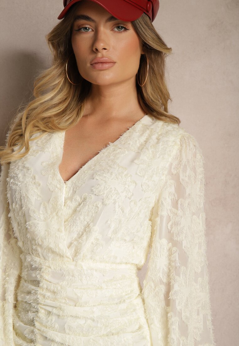 retro & icone Rochie Bej din Dantelă cu Croială Cambrată și Partea Superioară Petrecută Nelabine