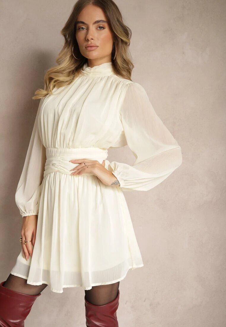 retro & icone Rochie bej evazată cu inserții semitransparente și guler înalt Gelabine
