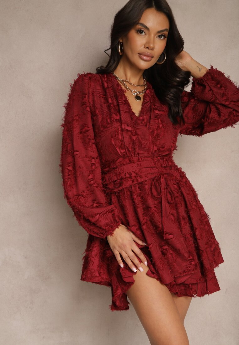 retro & icone Rochie de cocktail bordo cu drapaj modern și cu fire Gorena