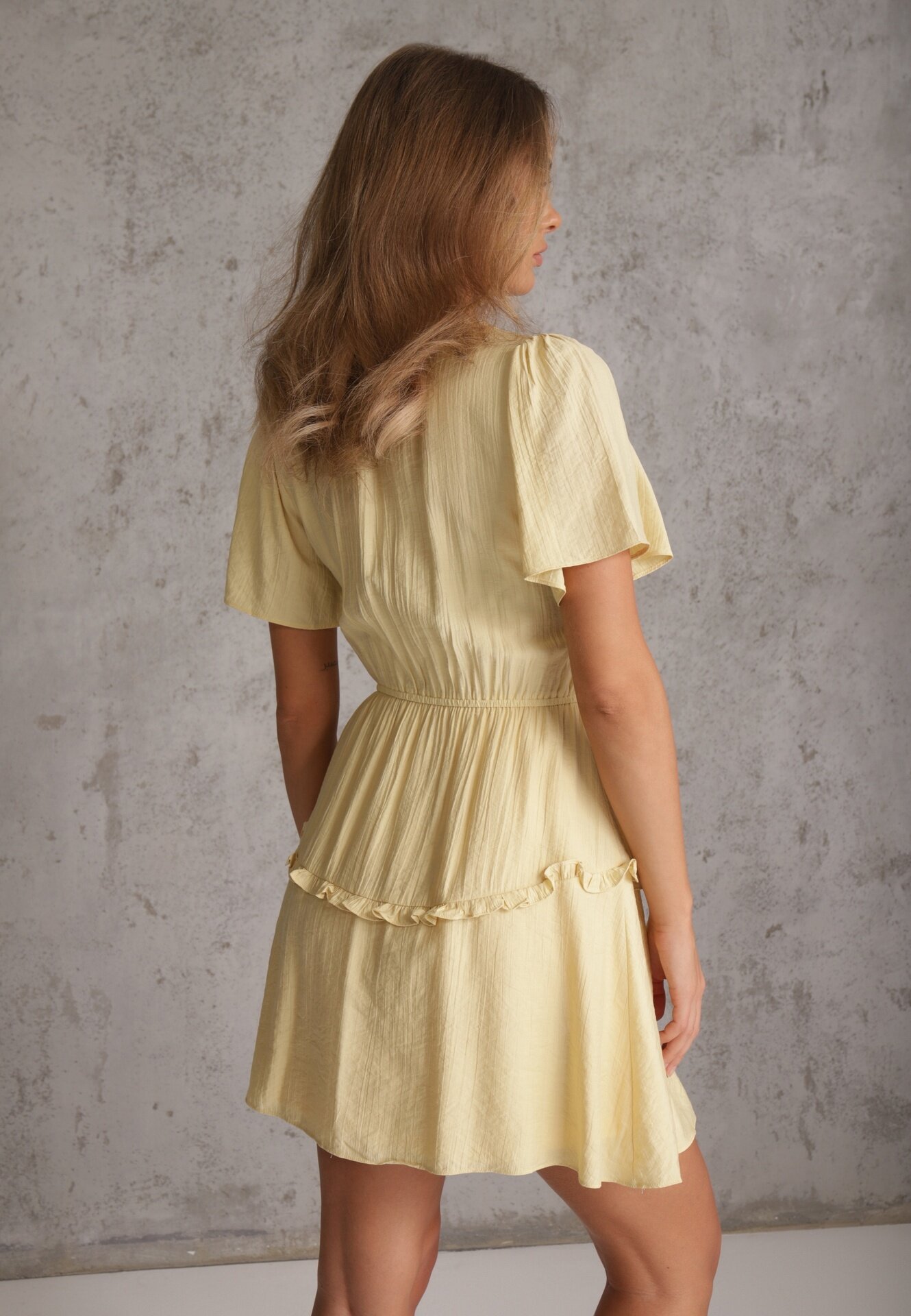 retro & icone Rochie evazată de vară din viscoză care evidențiază silueta Nikeis Galbenă