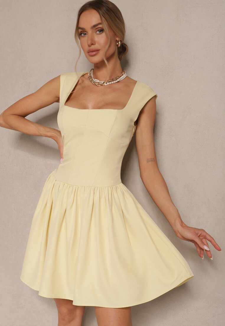 retro & icone Rochie Galbenă cu croială evazată cu decolteu pătrat Halivira
