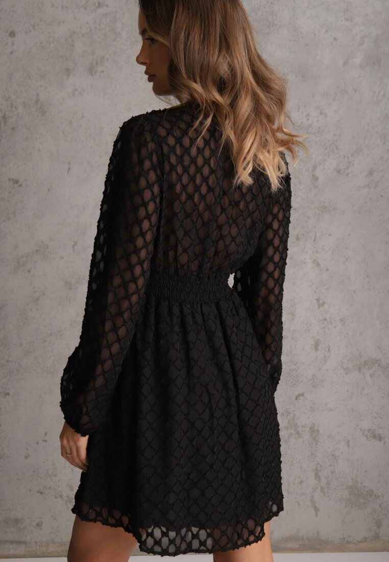 retro & icone Rochie Neagră din Țesătură Plumeti cu Croi Cloș cu Decolteu în V Zenarela