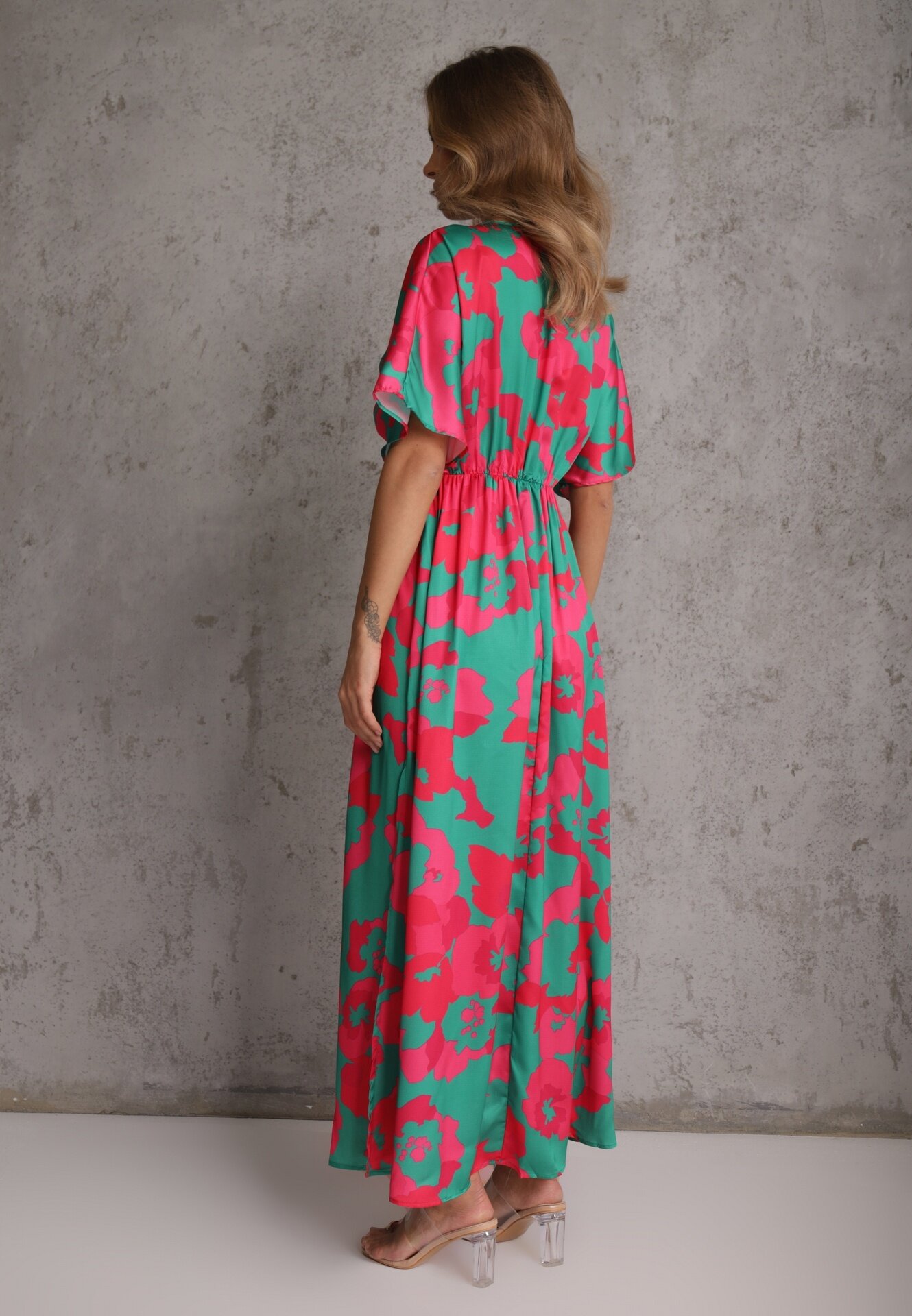 retro & icone Rochie verde evazată maxi cu decupaje Aleri