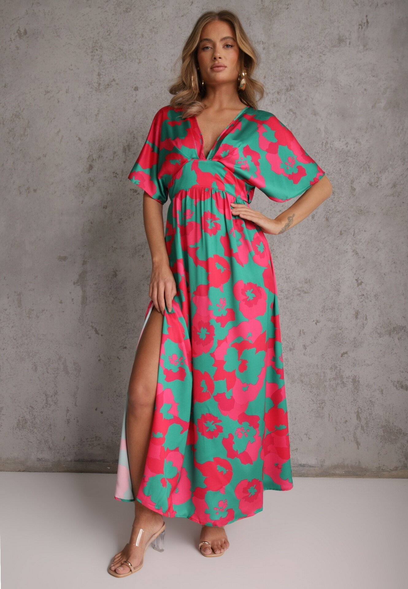 retro & icone Rochie verde evazată maxi cu decupaje Aleri