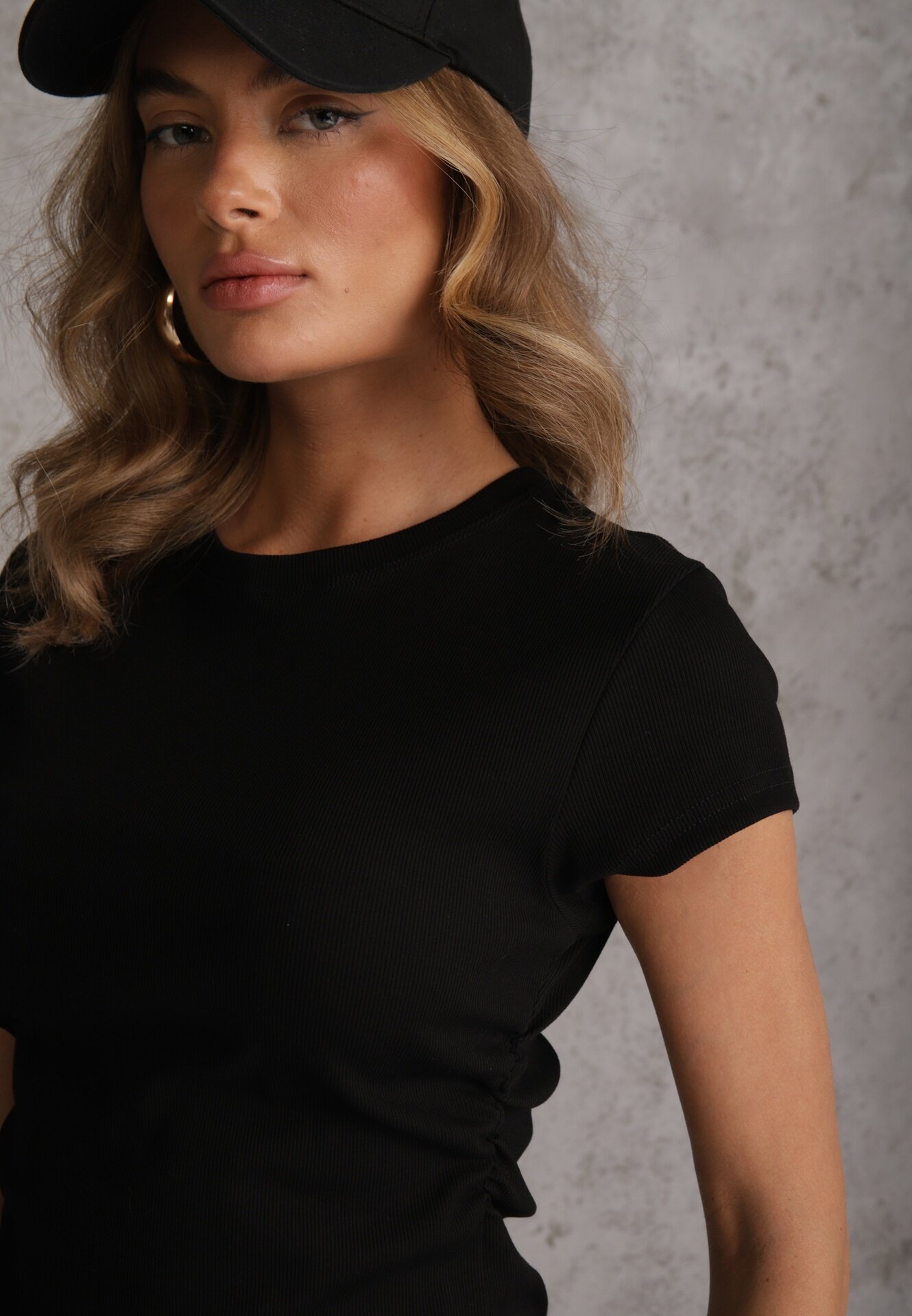 romee's Tricou Mulat Negru cu Încrețituri din Țesătură de Bumbac cu Dungi Assarena