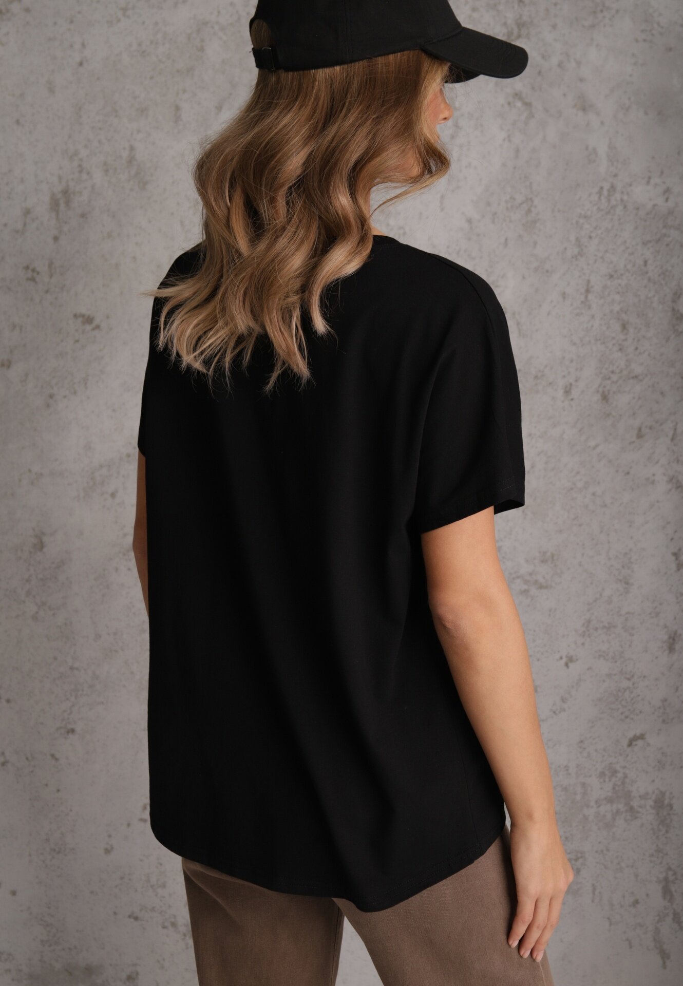romee's Tricou Negru Basic Oversize din Bumbac Elusis