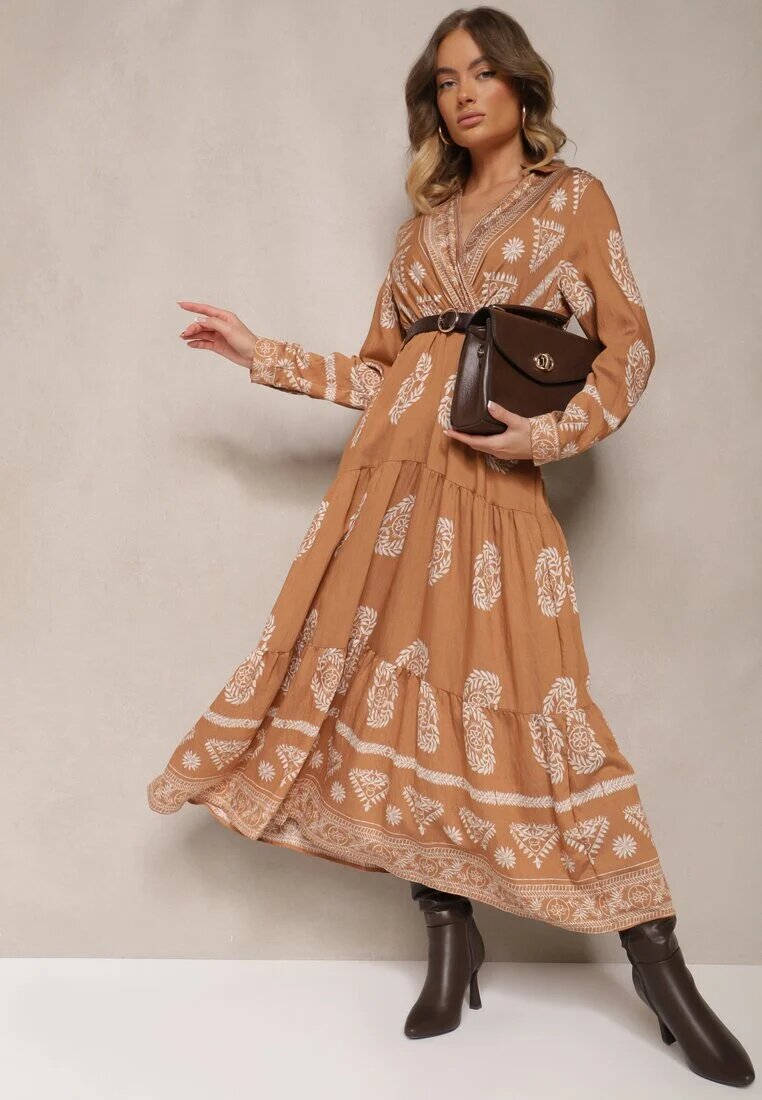 rosa Rochie bej cu vâscoză și decolteu petrecut Mirilaine