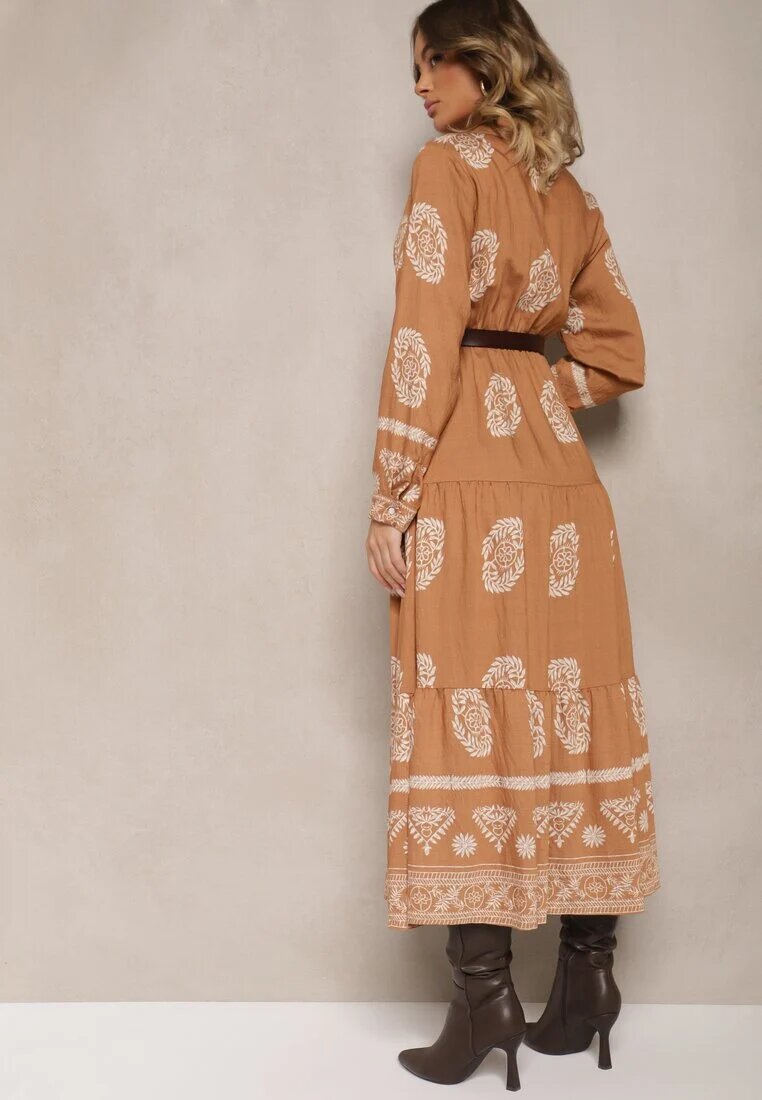 rosa Rochie bej cu vâscoză și decolteu petrecut Mirilaine