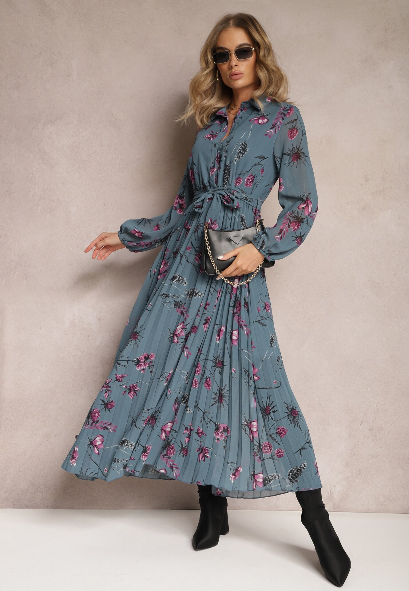 rosa Rochie Bleumarin Plisată cu flori Emiranda