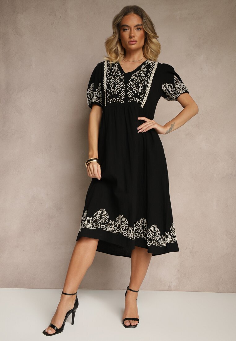 rosa Rochie cloș neagră din bumbac în stil Boho cu broderii Lannils